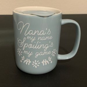 "Nana" stoneware mug with removable lid